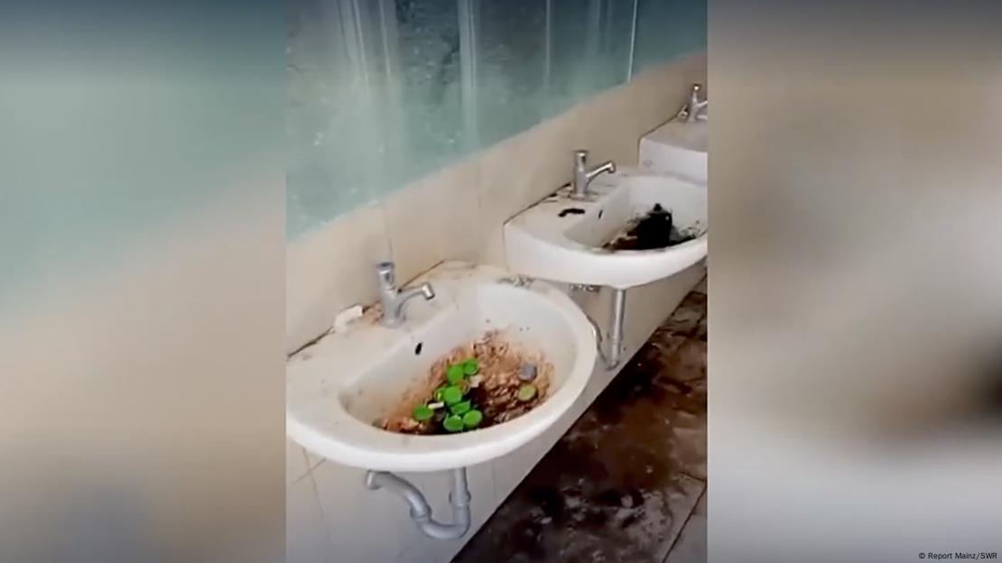 Εικόνα από την εκπομπή Report Mainz για τις συνθήκες για τους μετανάστες στην Ελλάδα