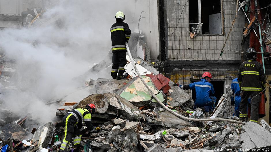 ሩሲያ በዶኔትስክ እና ኼርሶን ግዛቶች በፈጸመችው ድብደባ ሰባት ሰዎች መገደላቸውን የአካባቢው ባለሥልጣናት አስታወቁ