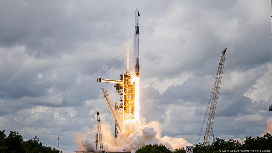 Nueva tripulación parte hacia la Estación Espacial Internacional