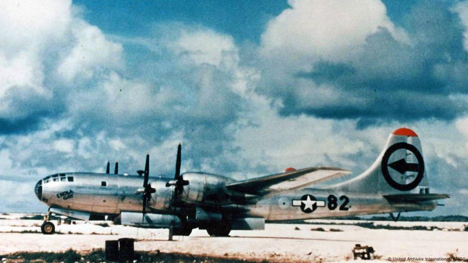 Američki bombarder koji je bacio prvu bombu