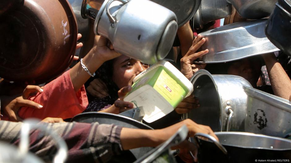 Thunberg anuncia nueva flotilla para llevar ayuda a Gaza – DW – 11/08/2025