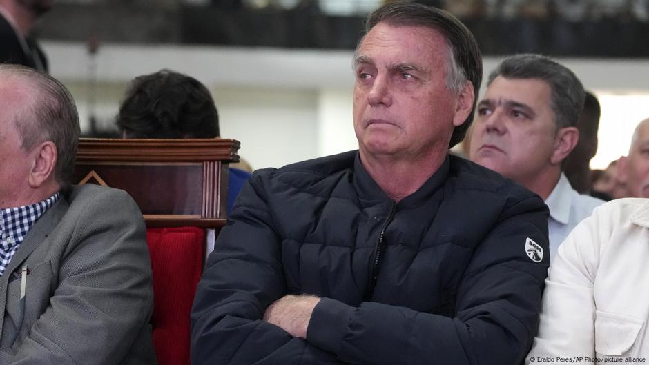 Fact check: 'witch-hunt' against Brazil's Jair Bolsonaro? DW 09/02/2025