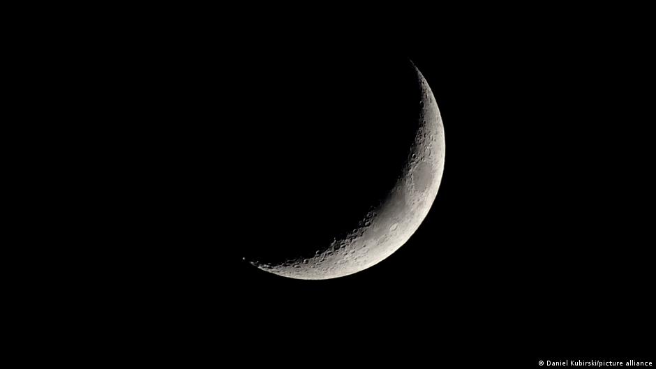 La NASA acelera planes para un reactor nuclear en la Luna – DW – 06/08/2025