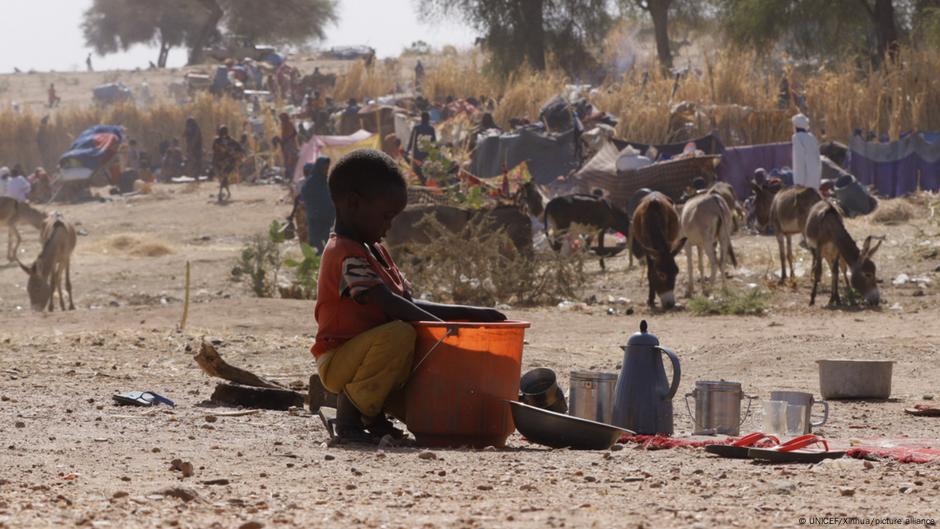 Sudan: El-Fasher faces famine as supplies cut off, UN says  DW  08/06/2025