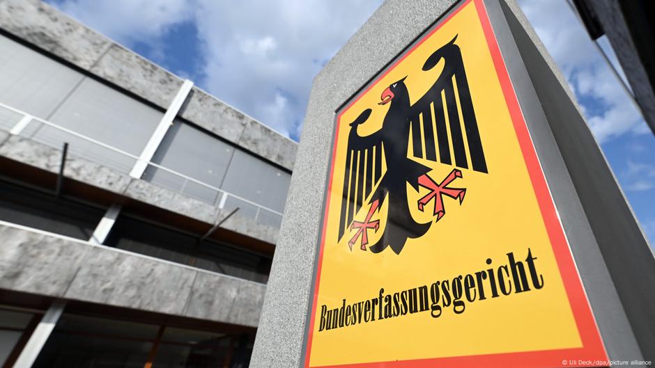 Justicia de Alemania restringe el uso de virus troyanos – DW – 07/08/2025