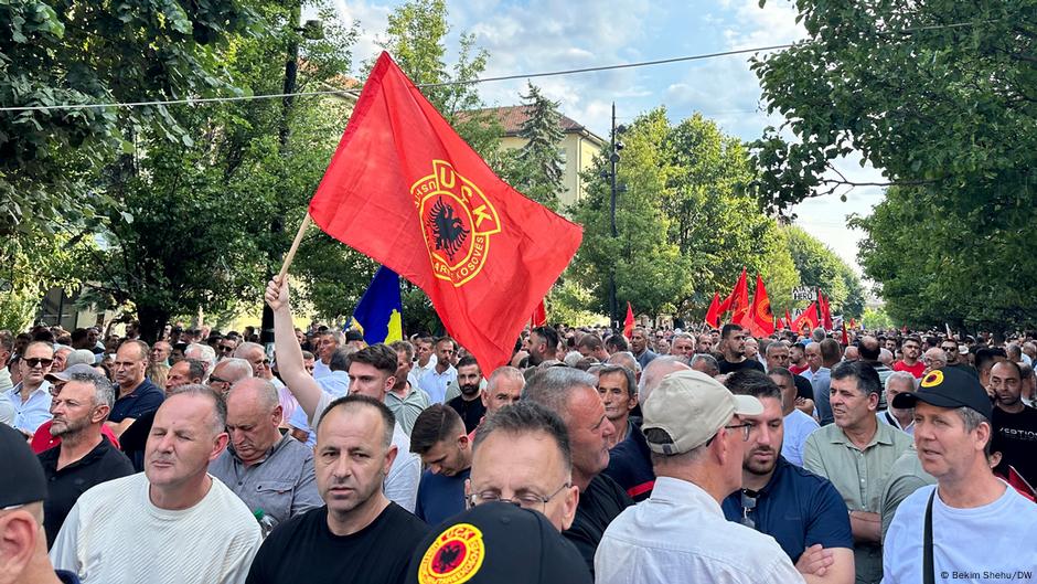 Prishtinë  Protesta kundër Gjykatës Speciale