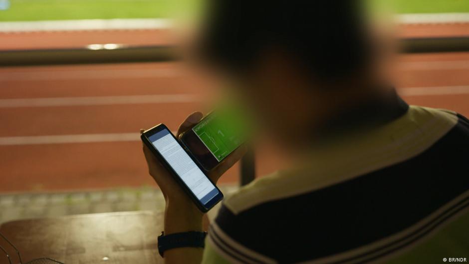 Beş ilde düzenlenen İstanbul merkezli yasa dışı bahis operasyonunda 8 kişi gözaltına alındı

Soruşturma kapsamında Diyarbekirspor'a el konuldu