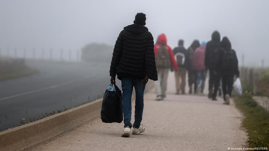 ЄП схвалив суворіші правила щодо надання притулку