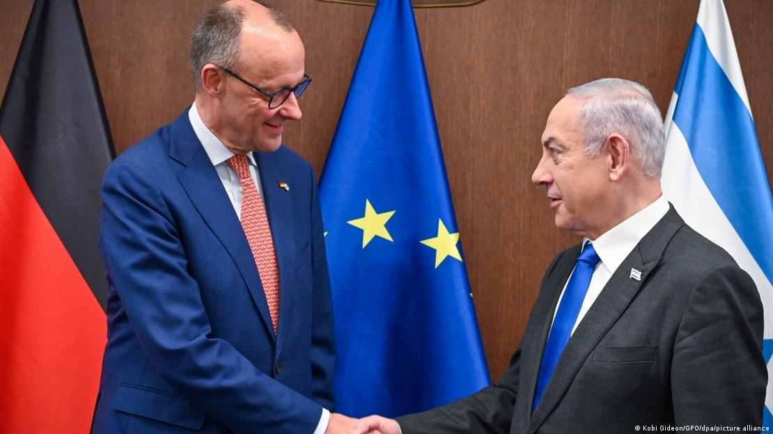 Israel Jerusalem 2024, Treffen zwischen Friedrich Merz und Benjamin Netanjahu - die beiden Männer schütteln sich die Hände