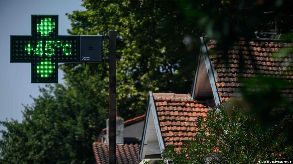 Termômetro marca 45°C em Toulouse, na França