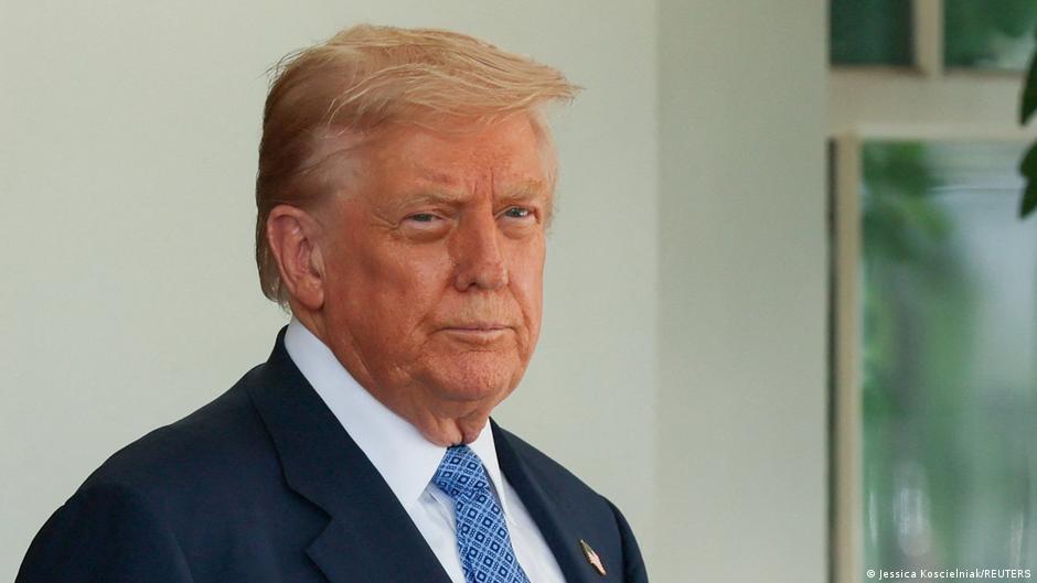 Трамп допустив, що нічого не зробить, якщо Путін і Зеленський не зустрінуться