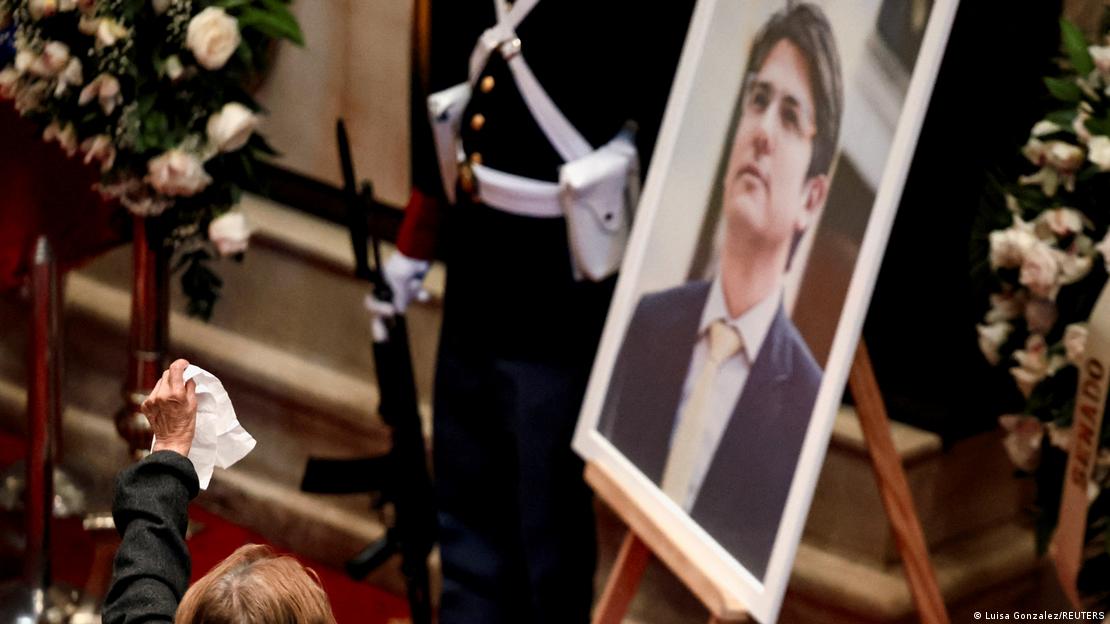 Homenaje al senador Migue Uribe Turbay, asesinado en Colombia por un sicario.