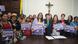 Congresistas y mujeres de la comunidad emberá, después de superar la segunda etapa legislativa del proyecto de ley que busca terminar con la mutilación genital femenina en Colombia. Congresistas y mujeres de la comunidad emberá, después de superar la segunda etapa legislativa del proyecto de ley que busca terminar con la mutilación genital femenina en Colombia.