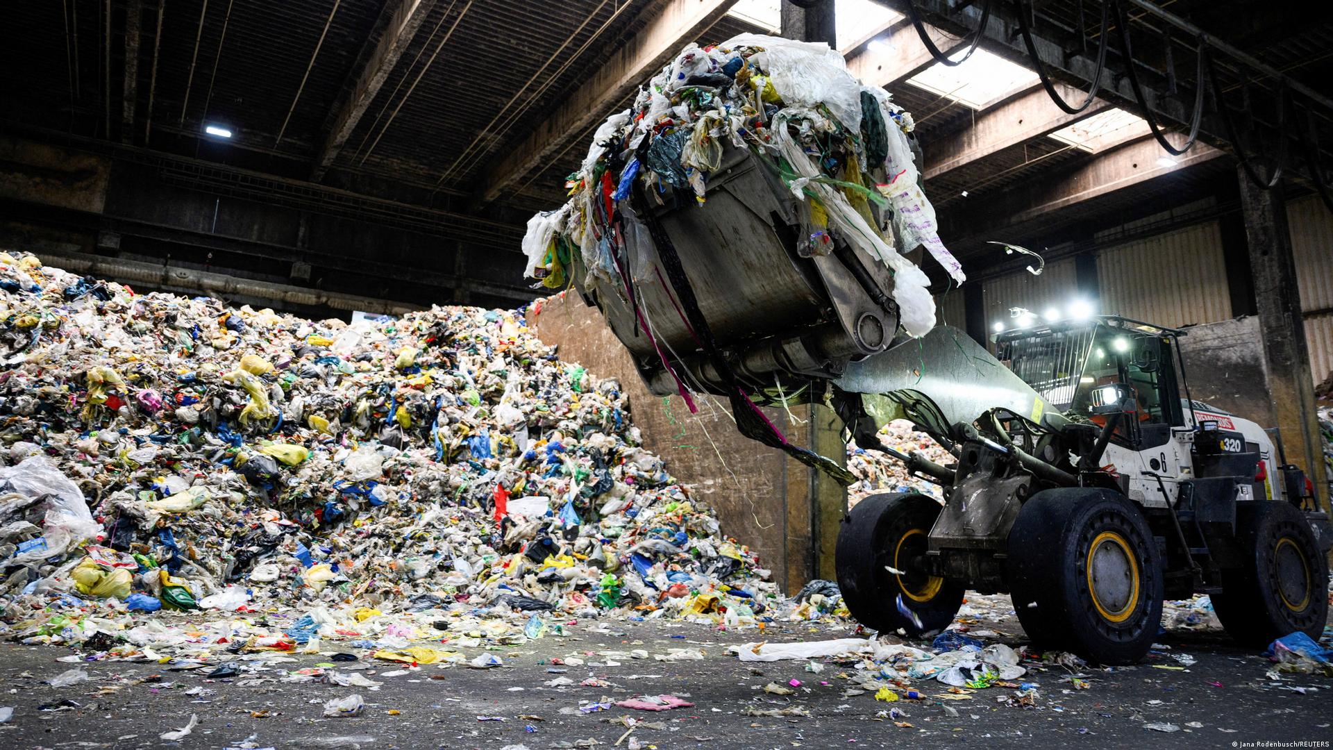 UN talks on plastic pollution fail to reach deal