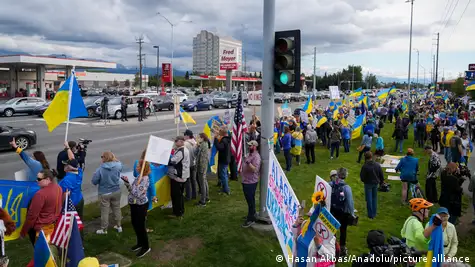 USA Anchorage 2025 | Pro-ukrainische Demonstration vor dem Treffen von Donald Trump und Wladimir Putin