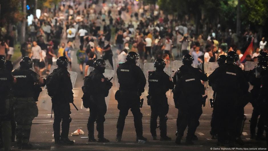 How will EU respond to crackdown on Serbian protests?