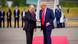 Donald Trump cumprimenta Vladimir Putin