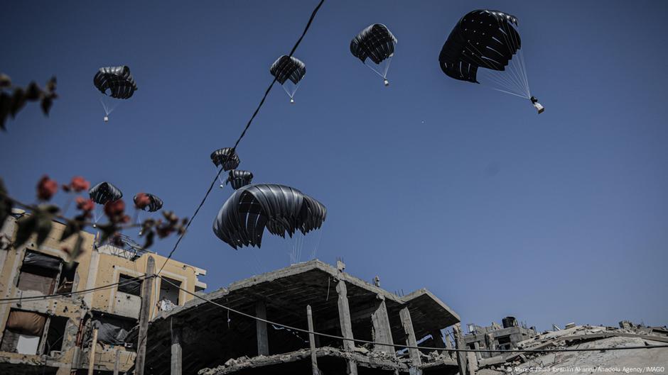 Israel announces plan to move Palestinians to southern Gaza
