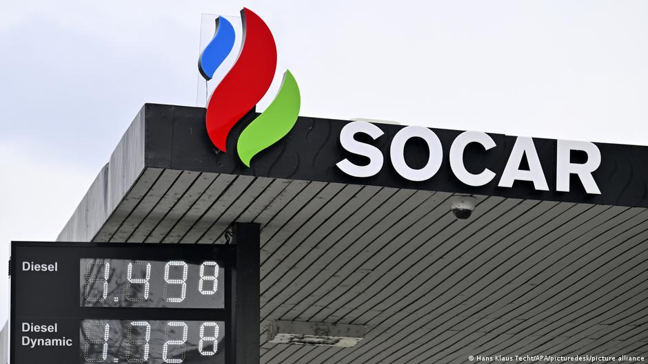 Report: Нефтепровод "Азнефти" мог быть поврежден якорем