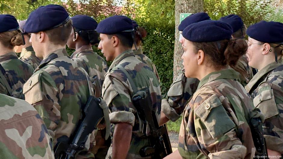 Obuka rezervista u Versaju