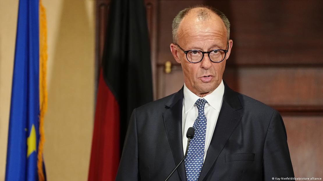 Friedrich Merz gibt ein Pressestatement nach dem Ukraine-Treffen im Weißen Haus