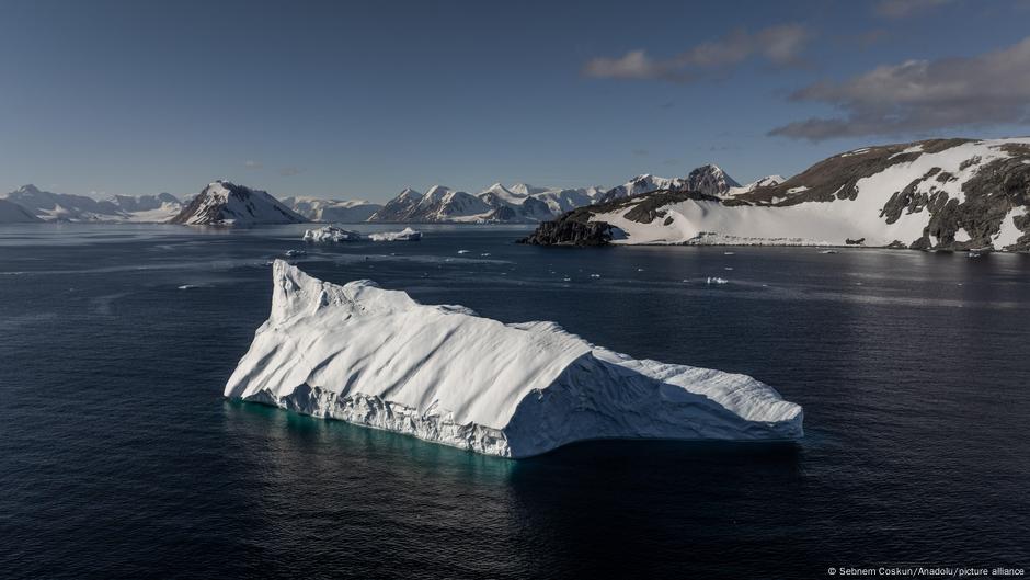 Antarctic ice loss could have ‘catastrophic’ impact – DW – 08/21/2025