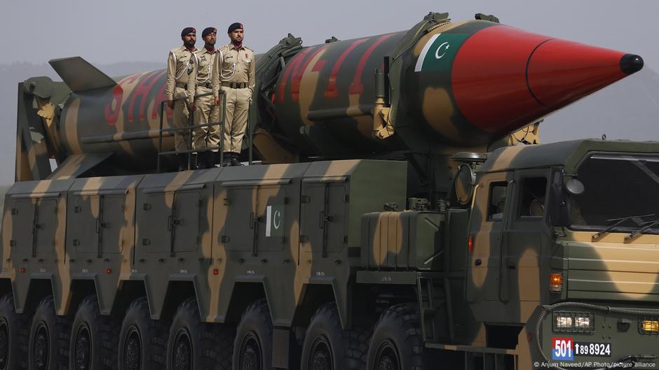 Pakistan je jedina nuklearno naoružana, većinski islamska zemlja na svetu, a sada bi navodno mogla da proširi svoj nuklearni kišobran i na Saudijsku Arabiju