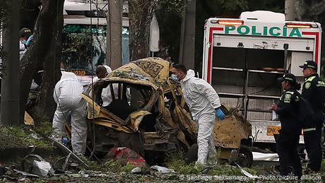 In Kolumbien sind bei zwei Anschlägen mindestens 18 Menschen gestorben und mehr als 70 verletzt worden