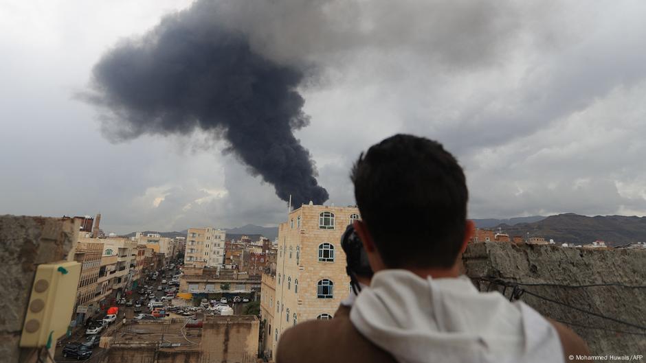 Middle East updates: Israel targets Houthis in Yemen strikes – DW – 08/24/2025