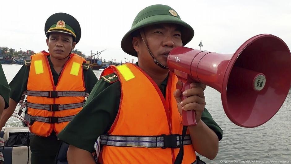 Vietnam: 500,000 to be evacuated as Typhoon Kajiki nears – DW – 08/24/2025