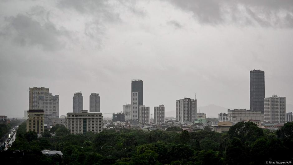 Typhoon Kajiki Leaves Trail of Disruption in Vietnam and China, Aftermath Unfolds