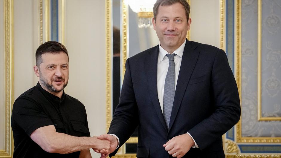 Klingbeil në Kiev  Mbështetja për Ukrainën  nuk lëkundet 