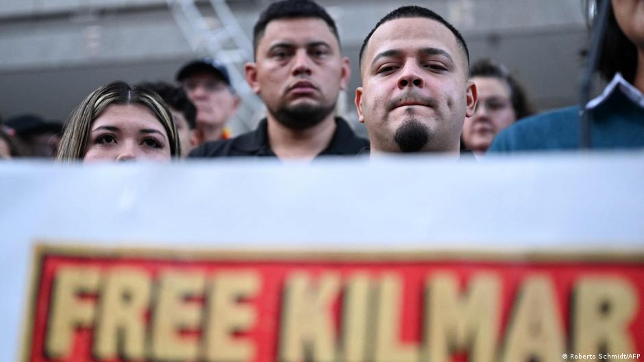 La odisea de Kilmar Ábrego, deportado «por error» de EE.UU. – DW – 27/08/2025