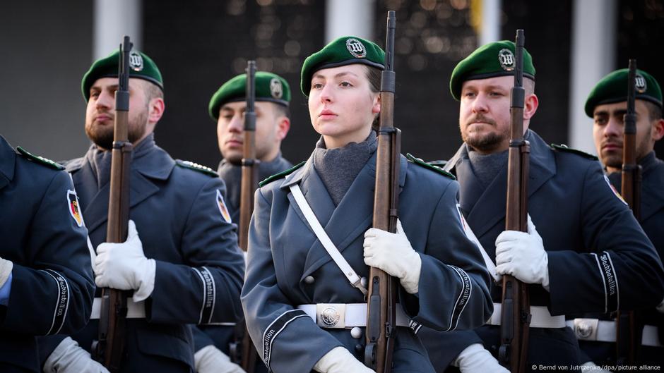 Germany to boost military with new voluntary service bill