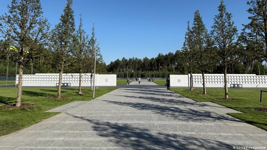В Україні відкрили Національне військово-меморіальне кладовище