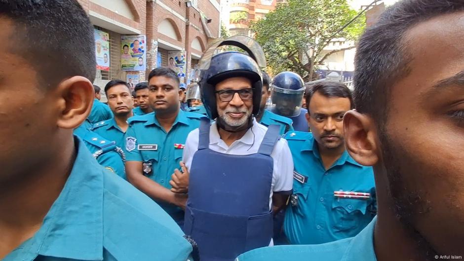 ‘নতুন বাংলাদেশ' : ভিন্ন মত-পথের দমন, মবের পালন?