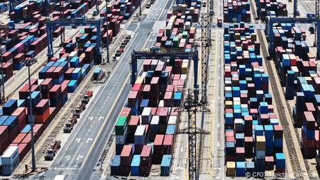 ΗΠΑ-Κίνα: Μονομαχία γιγάντων στον Ειρηνικό