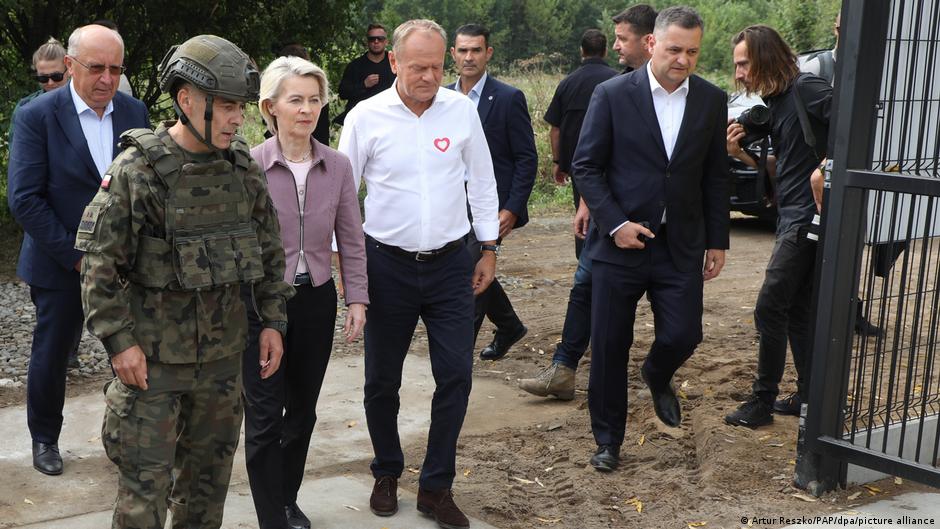 Фон дер Ляєн з Туском відвідали польсько-білоруський кордон
