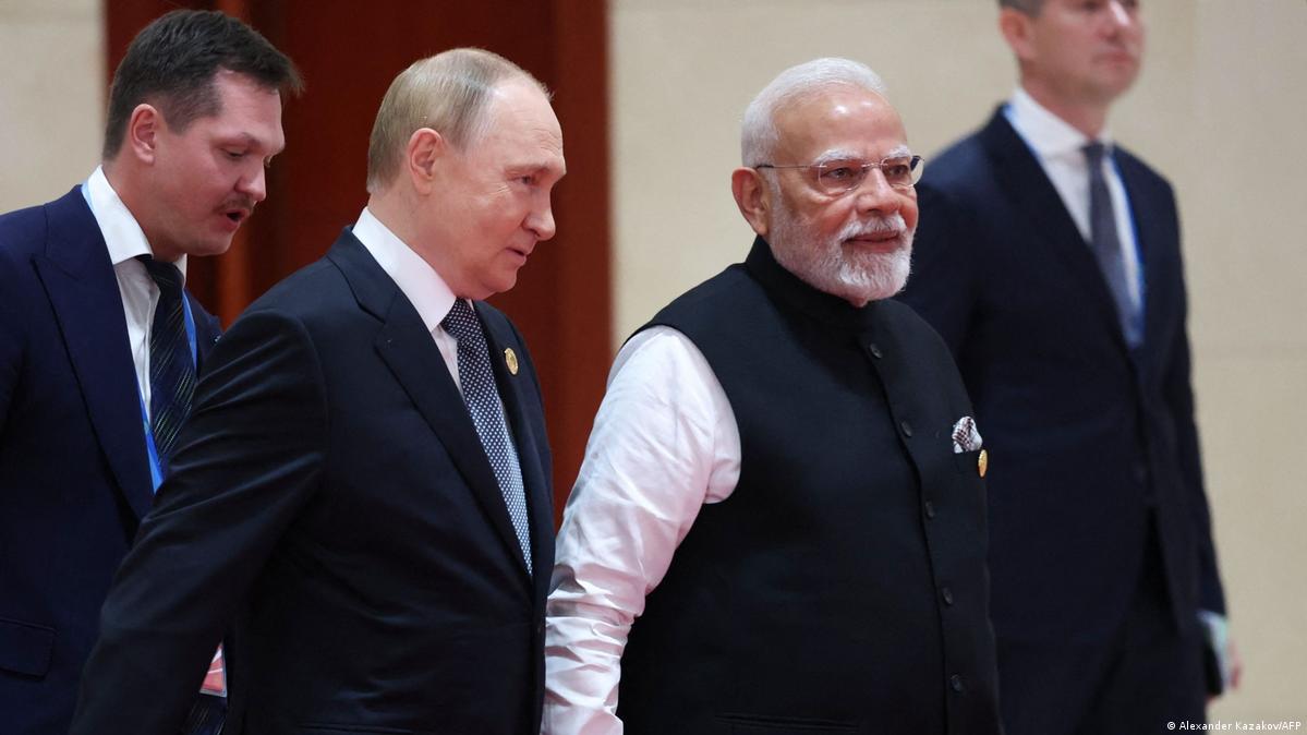 Modi a Putin: paz en Ucrania, "ruego de toda la humanidad" – DW – 01/09/2025