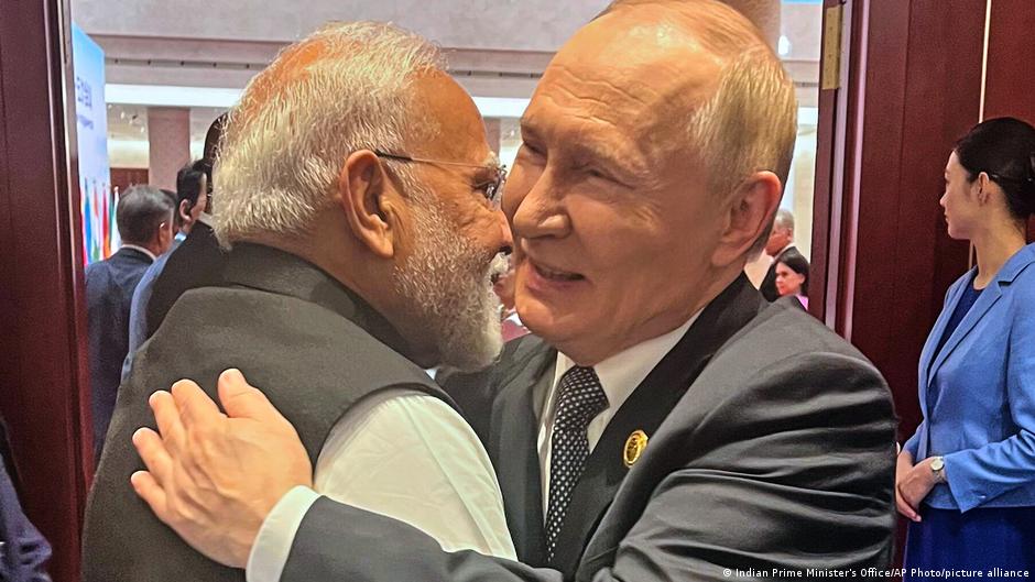 Putin’s visit to India tests New Delhi’s balancing act – DW – 12/03/2025