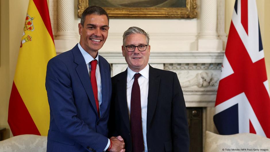 Sanchez meets Starmer in London, to discuss Ukraine and Gaza – DW – 09/03/2025