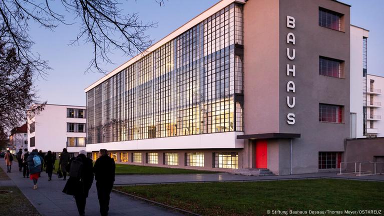 The Bauhaus バウハウス 73870802_604.jpg