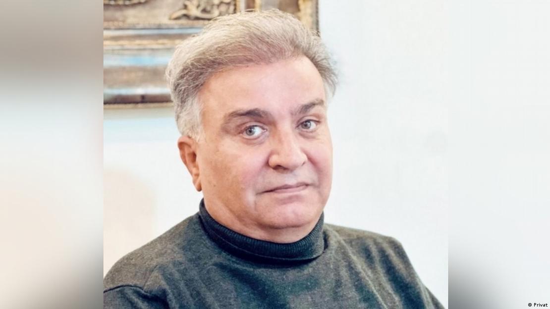 حمید آصفی، تحلیلگر سیاسی