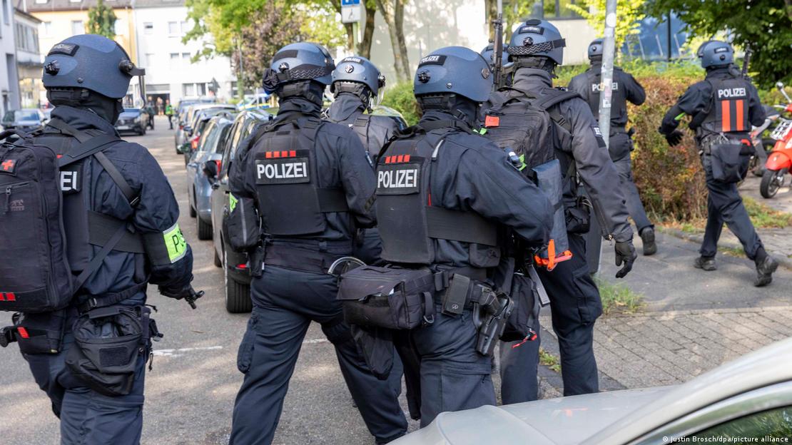 Gjermani Essen 2025 | Policia gjatë një aksioni pas dhunës në një shkollë