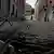 Una vista de Calcada da Gloria tras el descarrilamiento y accidente del vagón del funicular Gloria, una popular atracción turística, que provocó múltiples víctimas, en Lisboa.