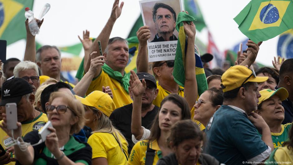 News-kompakt-Tausende-Bolsonaro-Anh-nger-demonstrieren