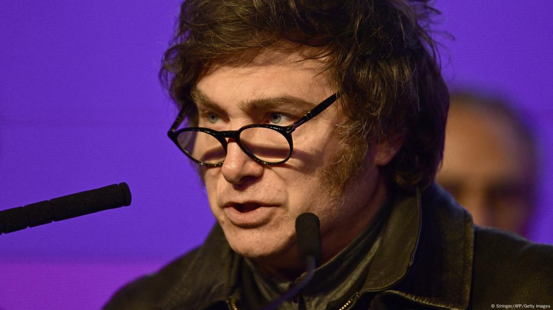 El presidente argentino, Javier Milei, en un discurso tras la derrota de su partido, La Libertad Avanza, en la Provincia de Buenos Aires. El presidente argentino, Javier Milei, en un discurso tras la derrota de su partido, La Libertad Avanza, en la Provincia de Buenos Aires.