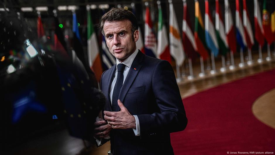 Francuski predsednik Emanuel Makron sada mora da imenuje novog premijera