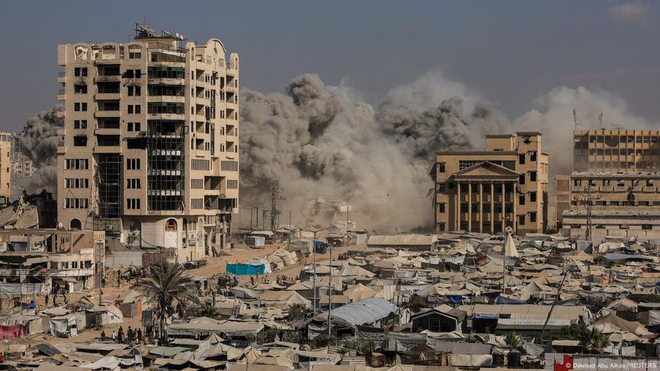 Middle East updates: Panic as residents flee Gaza City