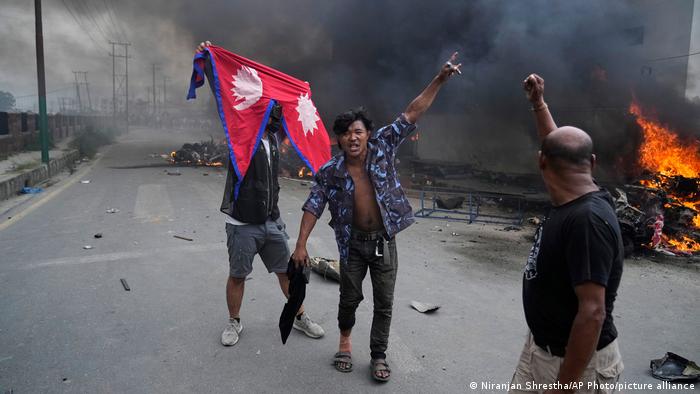 Entenda os protestos da "geração Z" que derrubaram o governo do Nepal